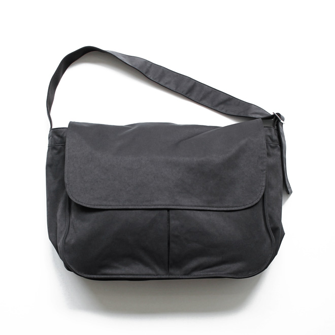 KaILI / LOG - Black
