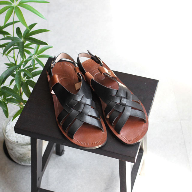 Caboclo / Leather Sandal - Black Fuzz