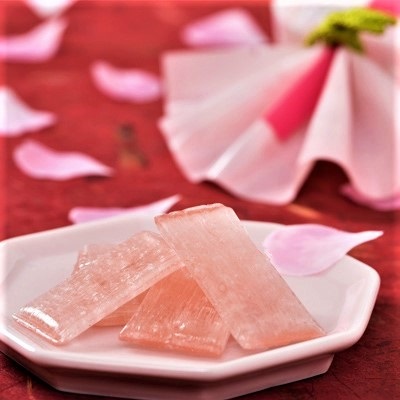 祇園飴歳時記4月「さくら飴」