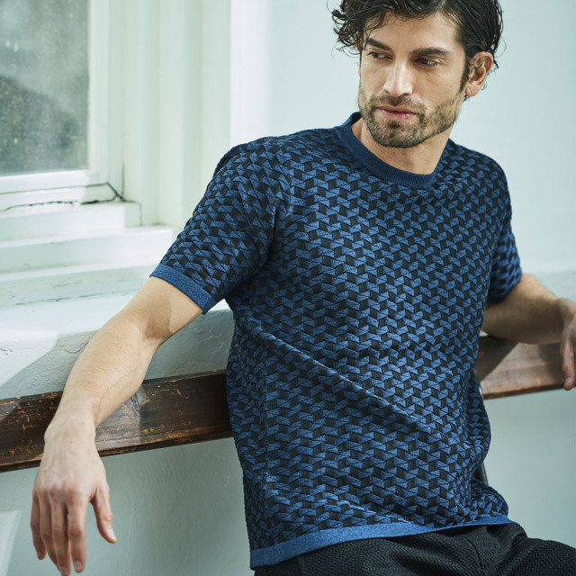 ユニフォーム額 GT05スリム (シルバー×背景:黒木目) Amazon.co