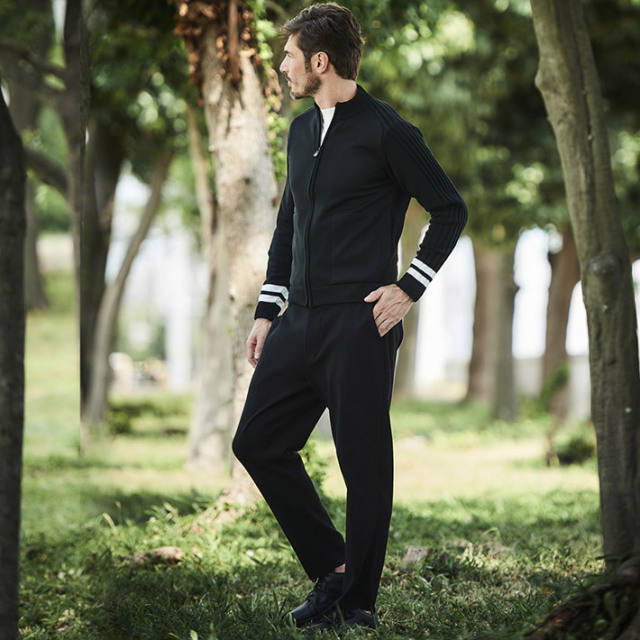 会員様限定SALE]プレーティング ニット リラックス パンツ イージー