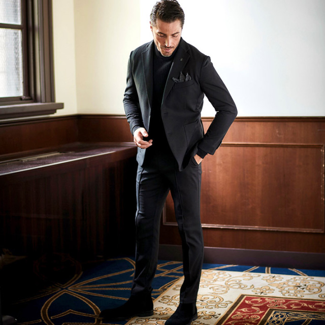 吸湿発熱素材 ソフトサーモ ストレッチ パンツ 美脚 テーパード