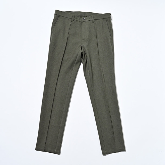 ✨未使用級 Salue egg パンツ リゼッタ ストレッチ オールシーズン 1 特別再販10月24日20時販売】〈全2色〉伸縮生地で動けるお洒落色