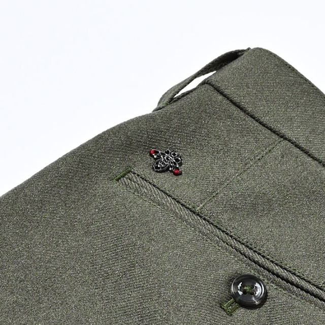 ✨未使用級 Salue egg パンツ リゼッタ ストレッチ オールシーズン 1 特別再販10月24日20時販売】〈全2色〉伸縮生地で動けるお洒落色