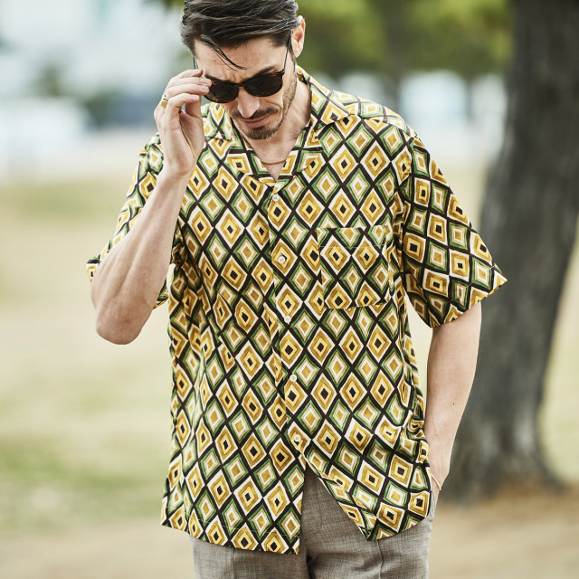 総柄シャツ オープンカラー 半袖シャツ 開襟 アロハシャツ ストレッチ  