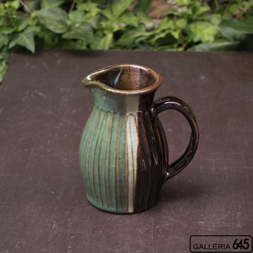 ピッチャー（しのぎ緑ビア樽型）：又吉常敏：0210009-2