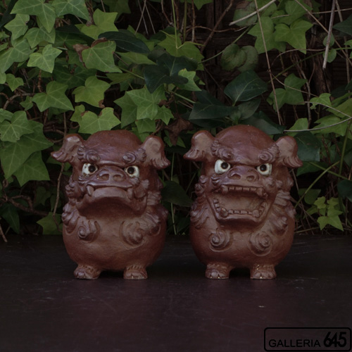 丸シーサー（茶ボタン）【送料無料】：大海陽一 ：059032