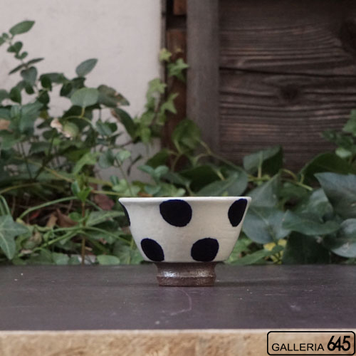 湯呑（ドット）：眞喜屋 修 ：035003