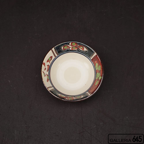 3寸皿（赤絵呉須釉国紋）：國場 一：094010-A