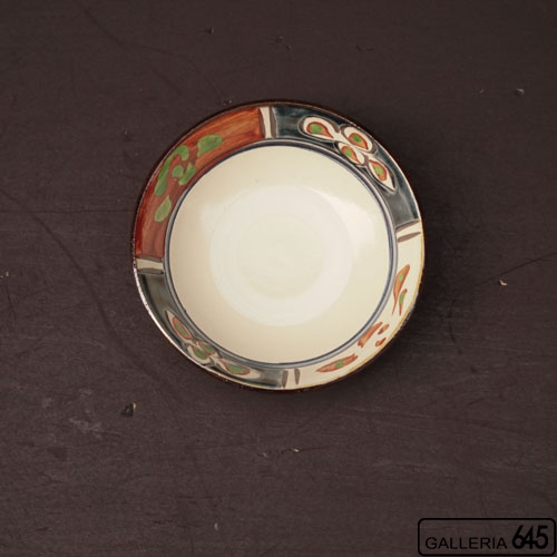 4寸皿（赤絵呉須釉国紋）：國場 一：094013-C