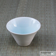 千段小鉢（外白刷毛・内青白磁）：ARITA PORCELAIN :LAB　018090_2