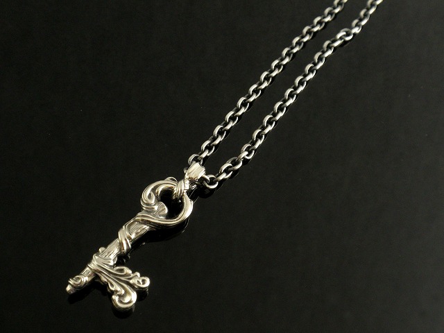 シルバーアクセサリー通販　メンズ/カギ　ネックレス