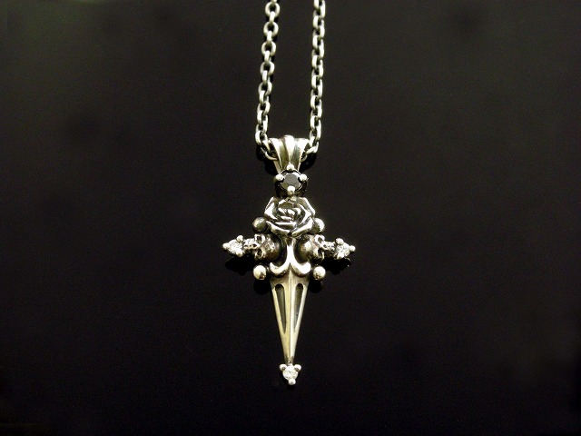 シルバーアクセサリー通販　メンズ/クロス　ネックレス