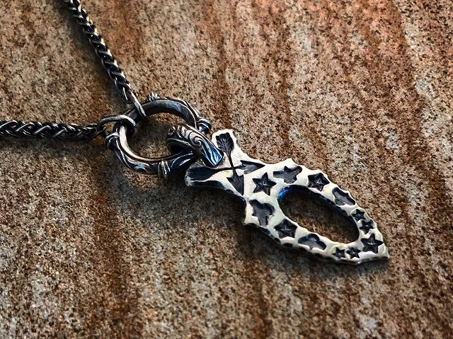 【一点物】ハンドメイド Y字型 sv925ネックレス 一点物】ハンドメイド Y字型 sv925ネックレス