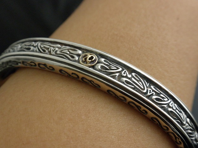 K-SMITHシルバーバングル】アラベスクバングルKI302 ゴールドポイント付き