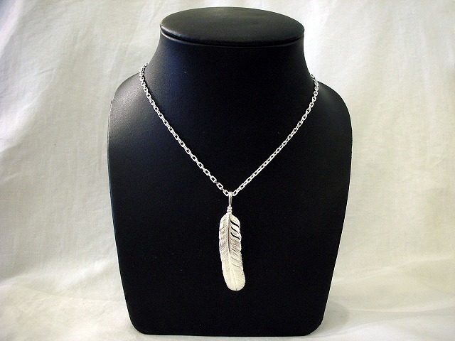 送料無料】シルバーフェザーネックレス Lサイズ KI-142白仕上げ  