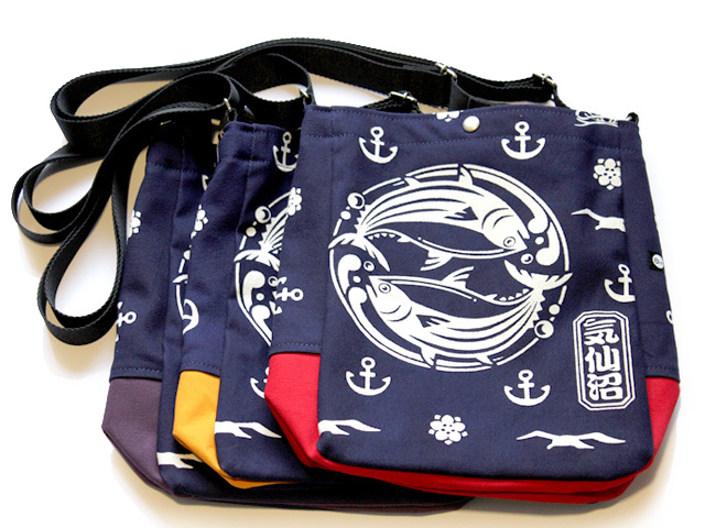 かつおショルダーバッグ