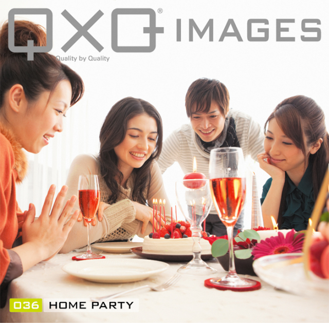 QxQ IMAGES 036 Home party