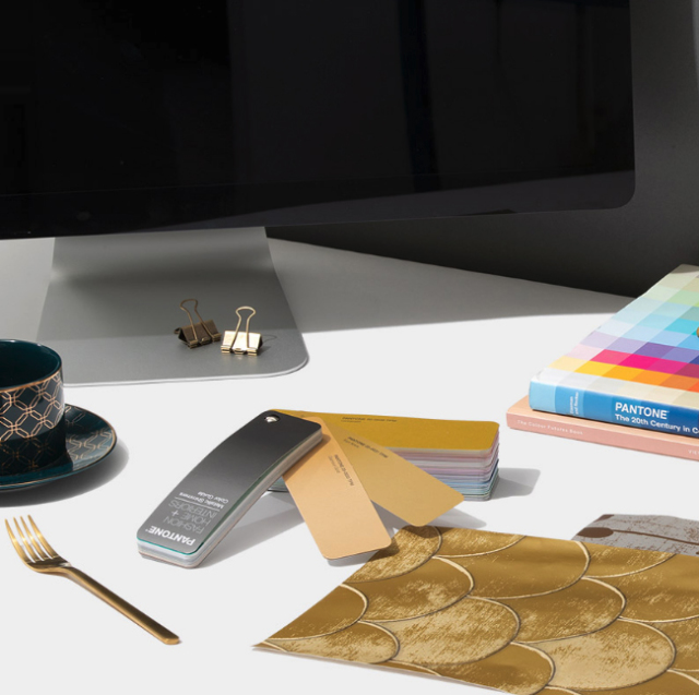 PANTONE（パントン）FHI メタリック・シマーズ・カラーガイド