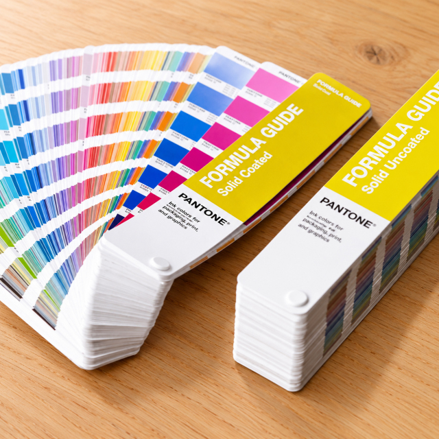 PANTONE フォーミュラガイド/2冊組 コート紙 上質紙 正規品 最新版