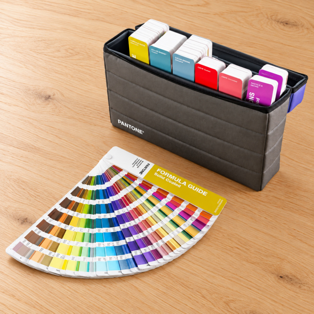 PANTONE ポータブルガイドスタジオ 正規品 最新版