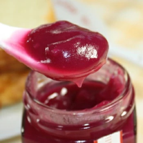 紅いもジャム210g中身