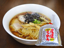 磯のり尾道らーめんセット