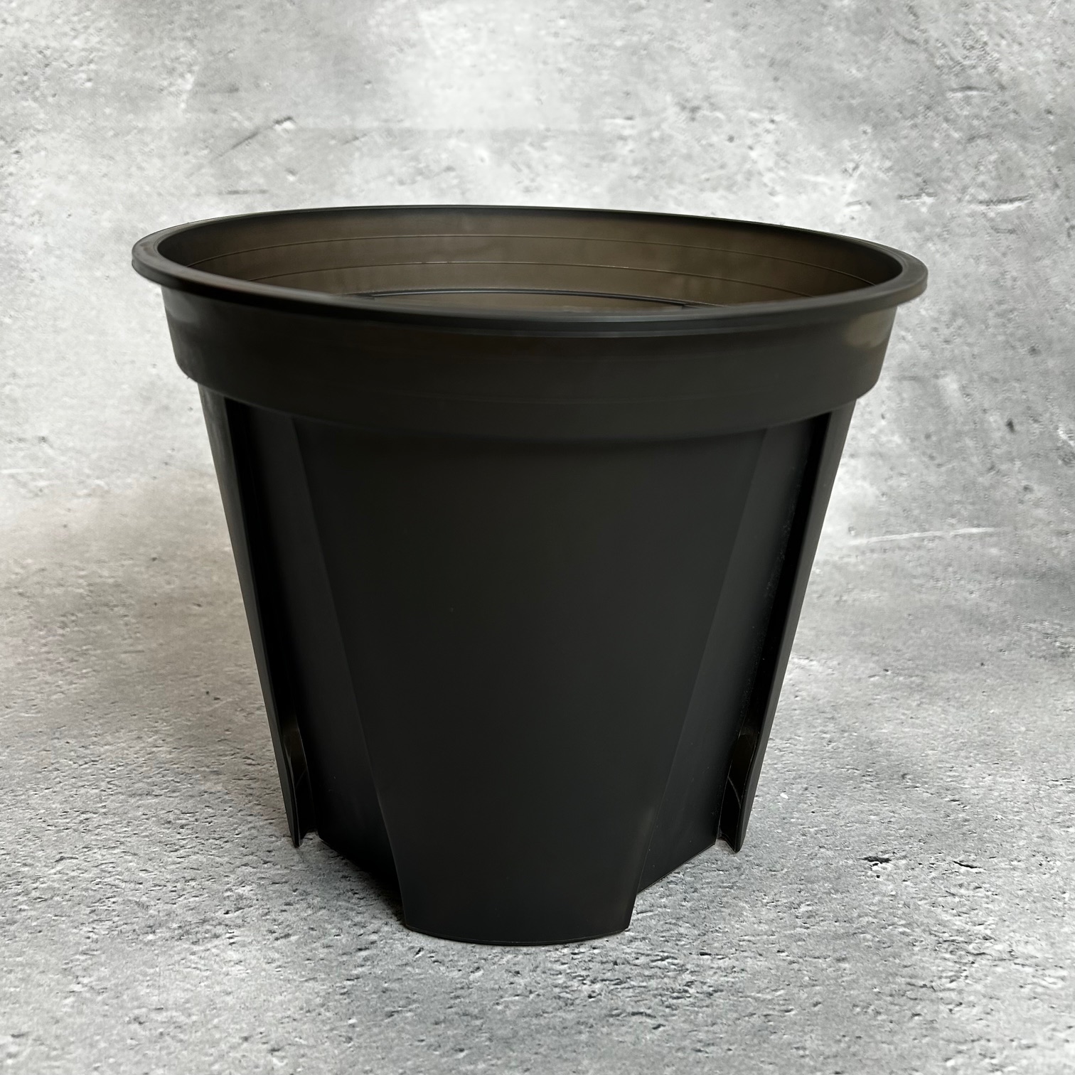 CBKポット  6号　1個　スリット入りプラ鉢　（クリアブラック）