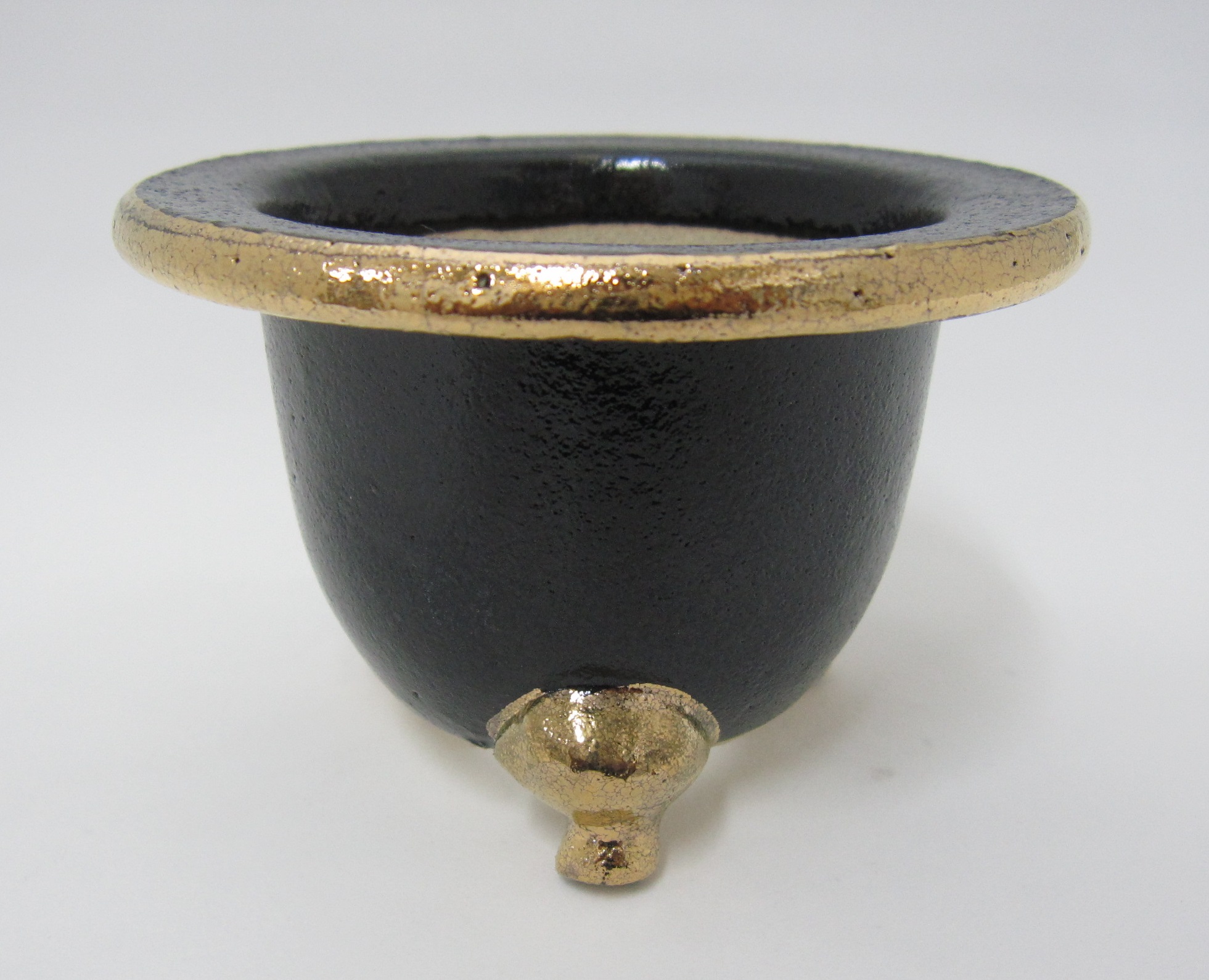 京楽焼　富貴蘭鉢 縁金　3.5号