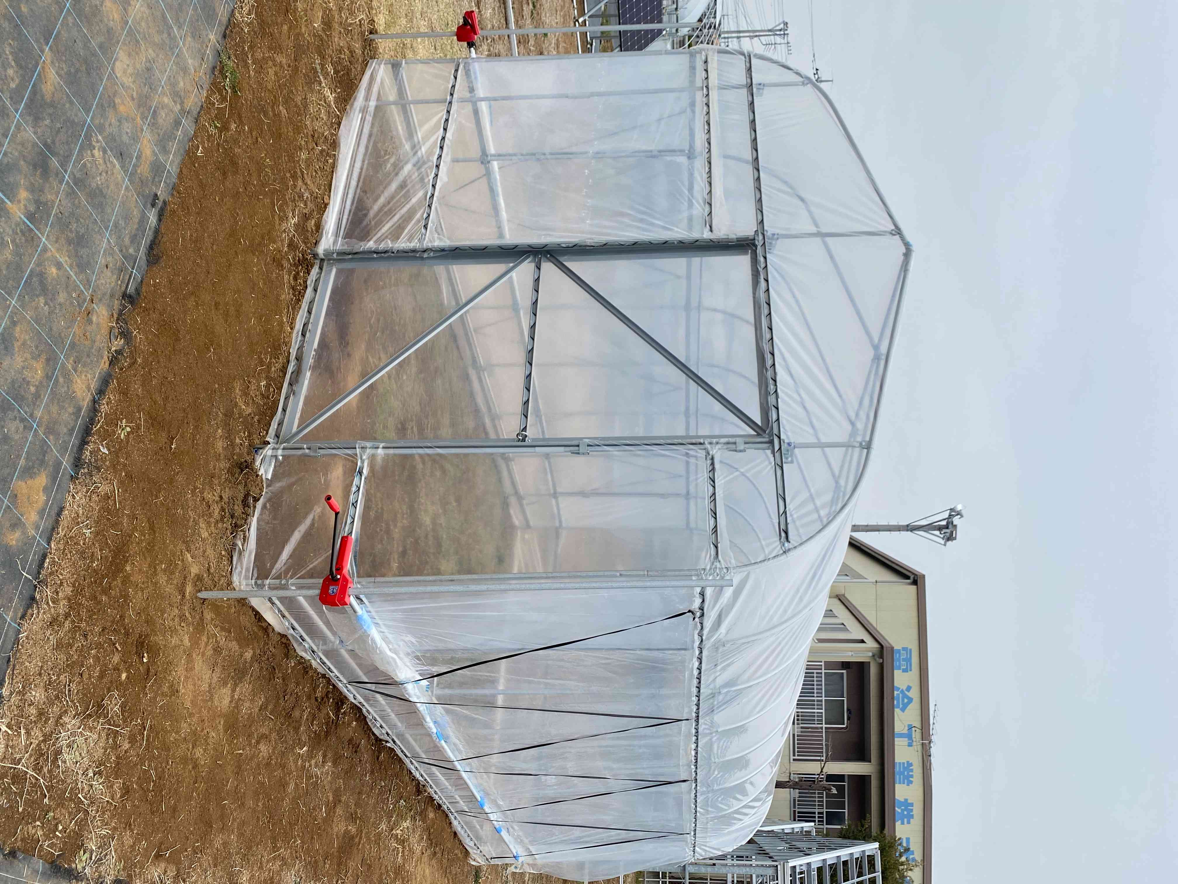 ヒロガーデン4 東都興業 ビニールハウス （スライドドア使用）4坪　換気セット付　2.7ｍｘ4.8ｍｘ高さ2.35ｍ（北海道・沖縄・離島は別途送料発生）