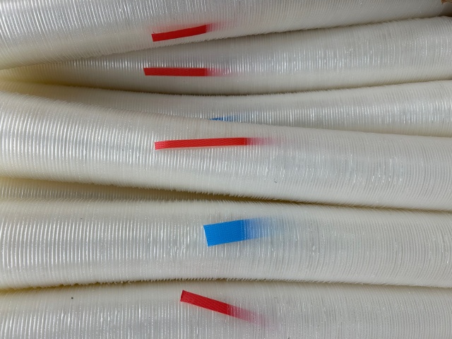 半透明 スリット8入りポリポット 6cm 100個 底穴無しタイプ