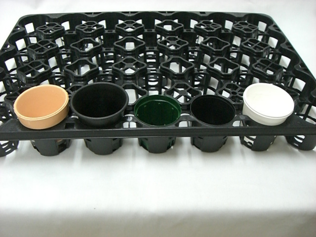 トレー 35穴 PMT-35 黒 プラスチックトレイ