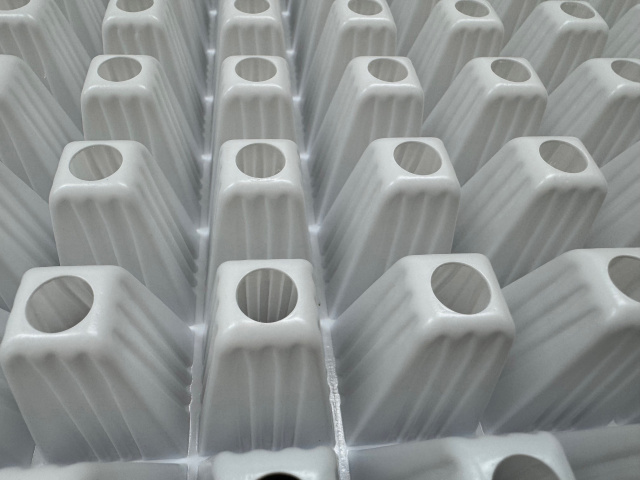 タキイ 根巻防止トレー 白（ホワイト）ワンウェイセルトレー