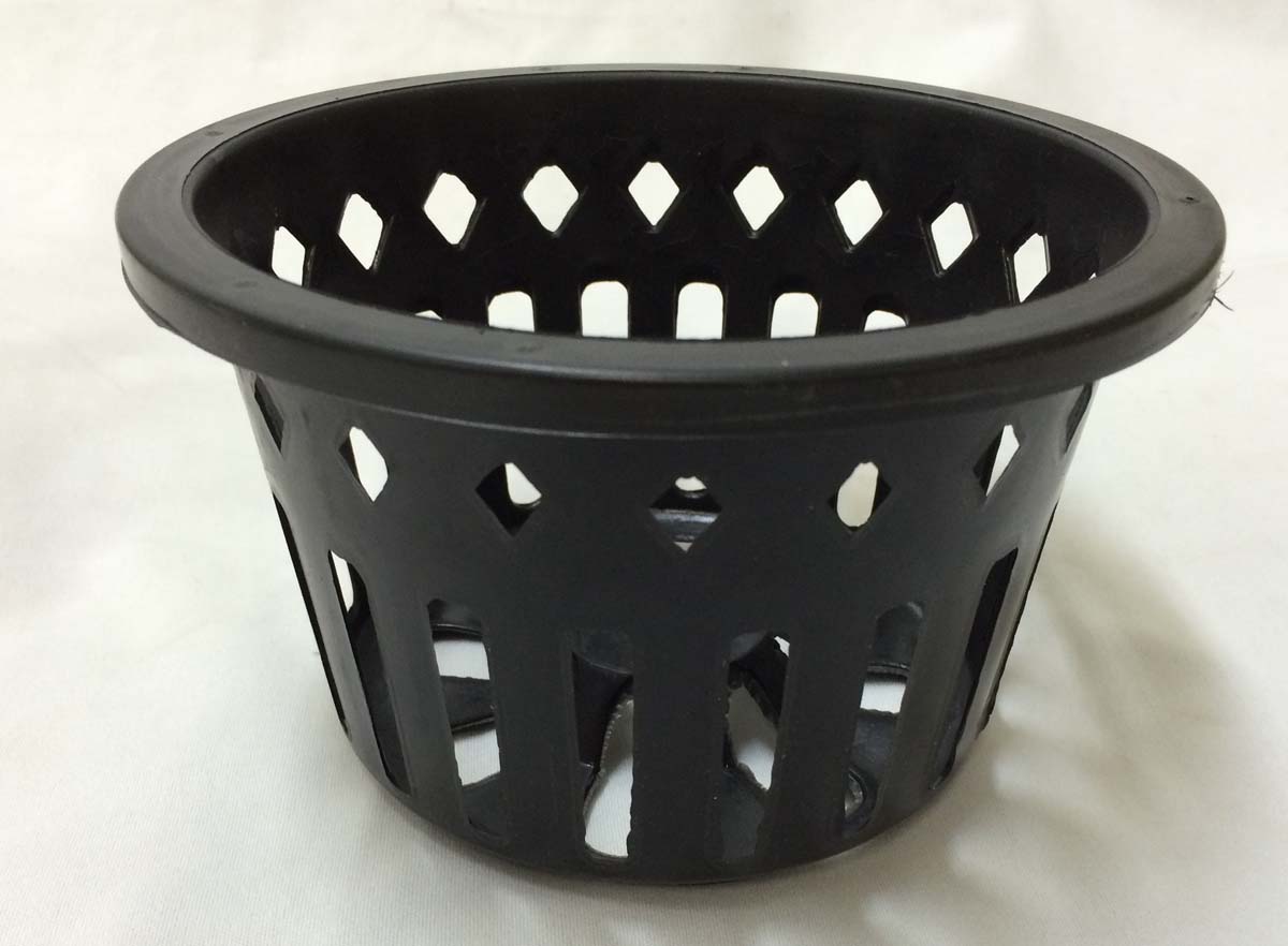 穴鉢 17cm ダイヤ+横スリット　黒 10個 富貴蘭 多肉植物 サボテン 洋蘭 原種
