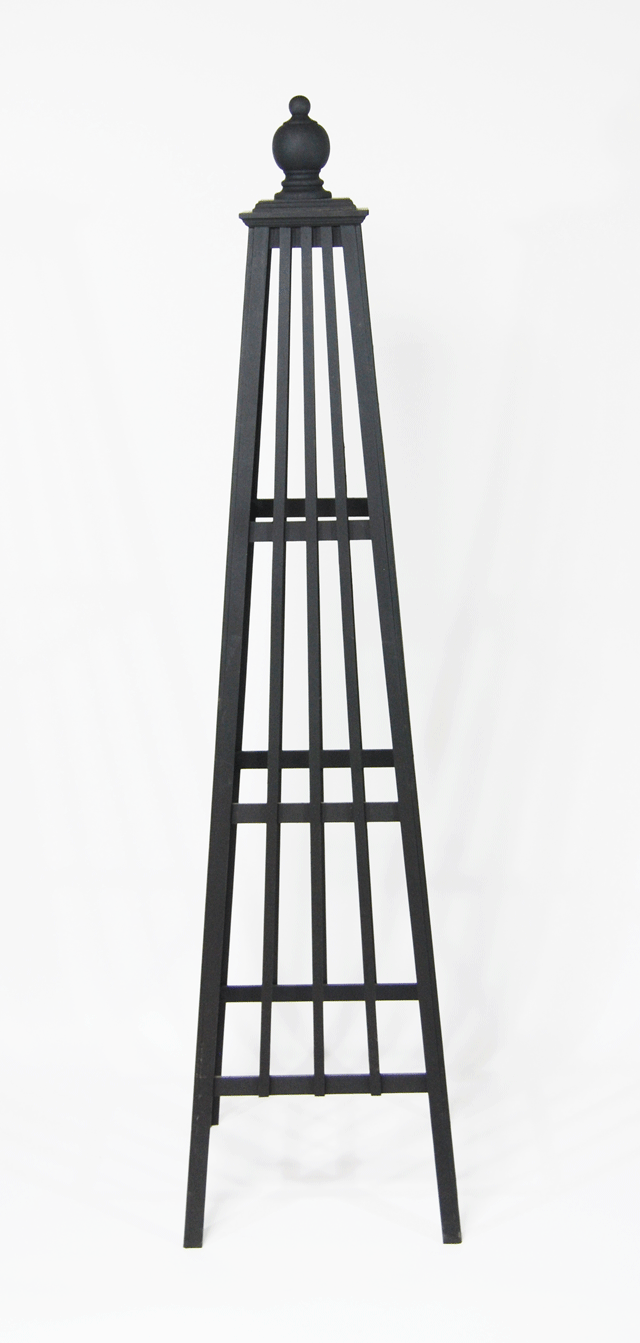 オベリスク ピラミッドタイプ 　「シンプルロッド3」サイズ：WM（高さ１68cm、幅４３cm、奥行き４３cm）