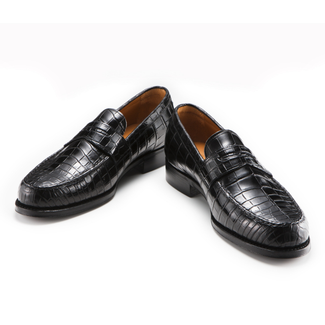 クロコダイルコインローファーシューズ