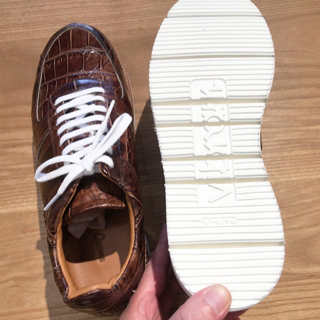 クロコダイルレザースニーカーモカタイプ[FY1107]