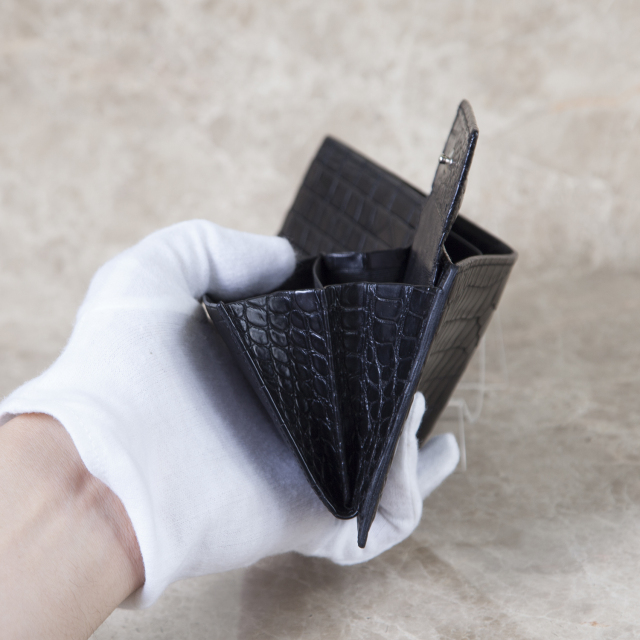 無双二つ折り財布（切り目）横カード 小銭入れ付き[HI1301MK]