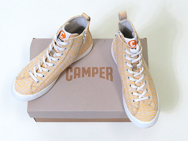 美品】カンペールレザースニーカーランナーアップホワイト✕グリーン