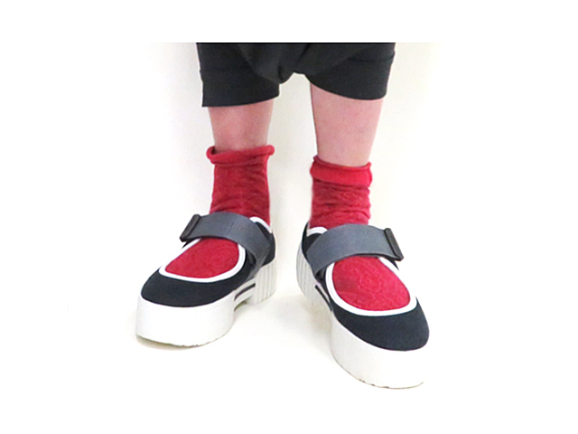 Diesel 37 24 24 5cm トレンド上げ底濃紺スニーカー ストラップが効いてます