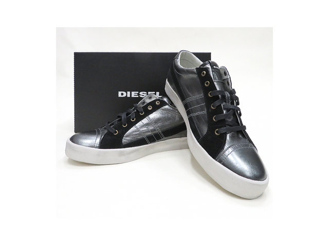 【DIESEL】メンズ◇43（約27ｃｍ）激安“MUST BUY” 期間限定“シルバーコーティング加工を施したレザースニーカー☆オールシーズンフル稼働☆彡70%OFFの6,814円
