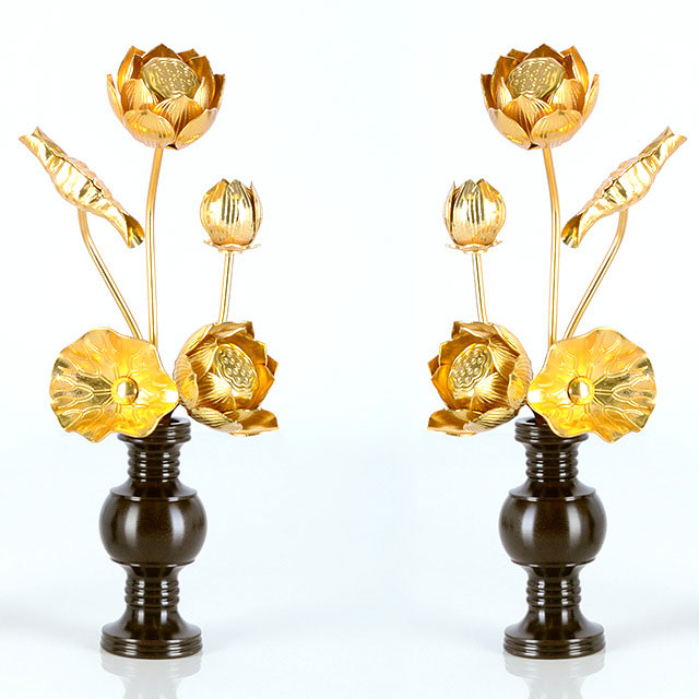 【真鍮製常花 4寸5本立 本金付 華鋲用】