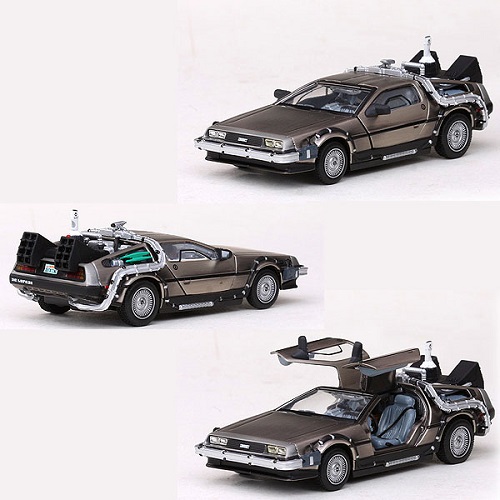 バック・トゥ・ザ・フューチャー Part2 1/43スケール ダイキャスト 