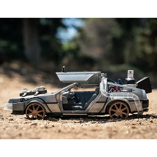1:24 BACK TO THE FUTURE PART III - TIME MACHINE (RAIL) W/LIGHT