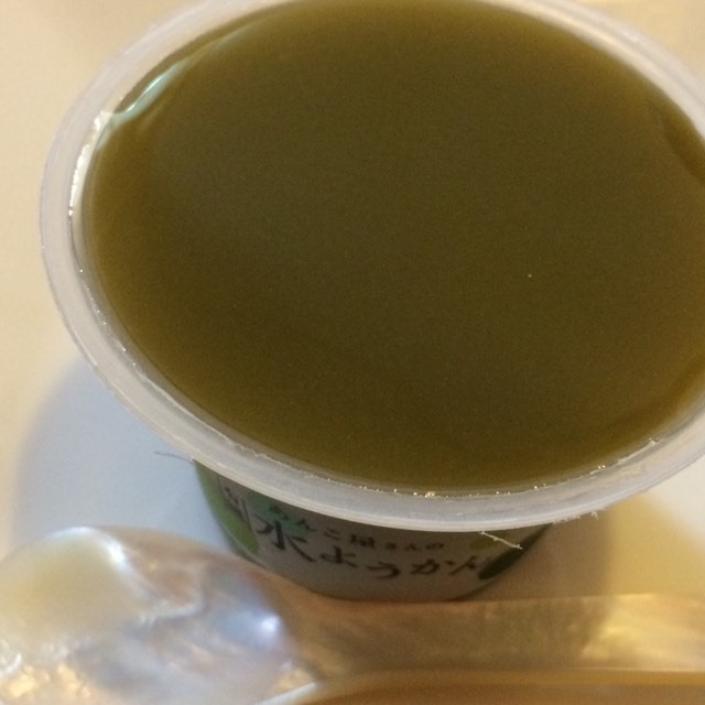 期間限定3〜9月・本葛のなめらかなのどごし【あんこやさんの有機水ようかん】