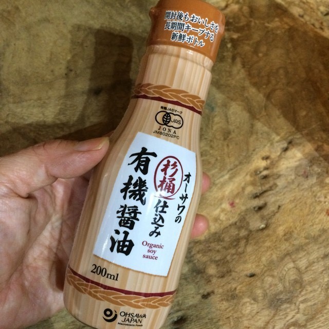 天然醸造、杉桶で2年熟成【オーサワの杉桶仕込み有機醤油】