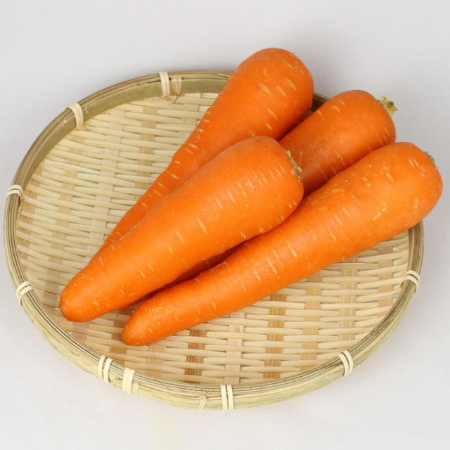 にんじん 無選別 600g 3～5本
