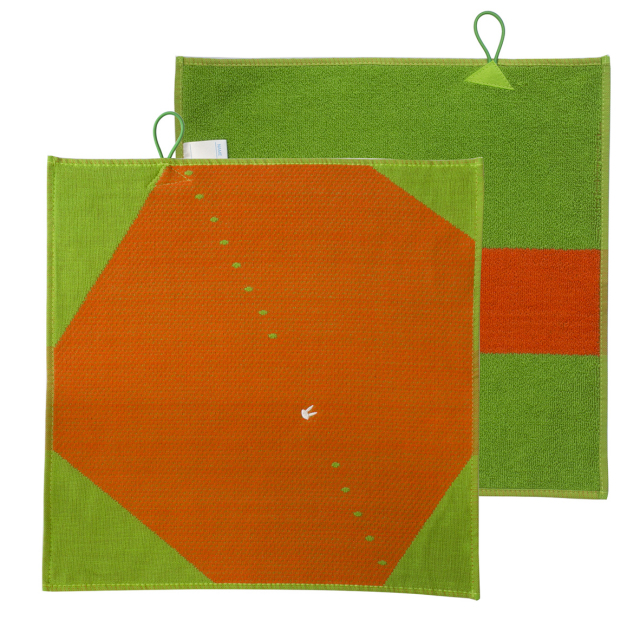 OTNJ-01 折り巻きタオル （にんじん）