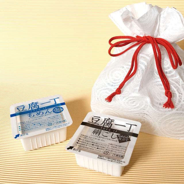 豆腐一丁 絹ごし ＜なめらか仕立て＞