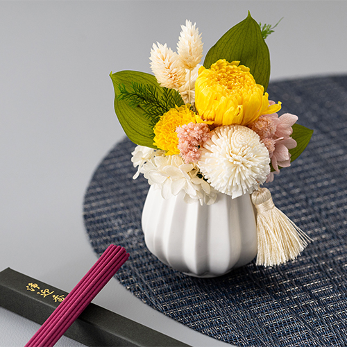 仏花 Prière ~プリエール 祈り~ お供えプリザーブドフラワー 黄色